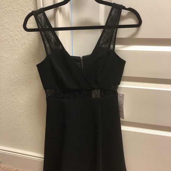 Dress - Picture 2 of 5